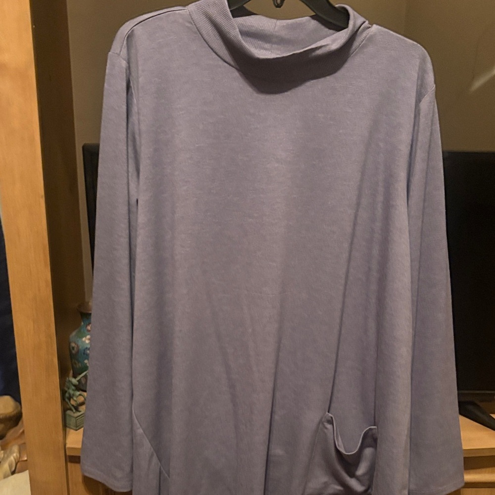 Grey Long Sleeve Top